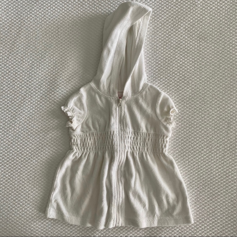 Circo white cover up hoodie, size 6-9 months